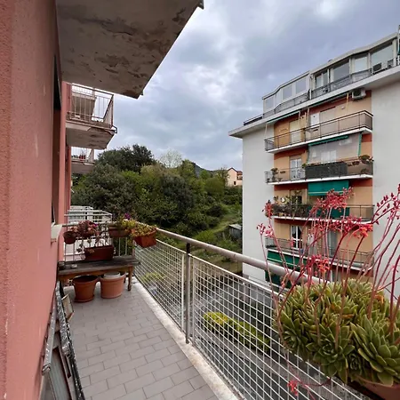 Beatrice Apartment *